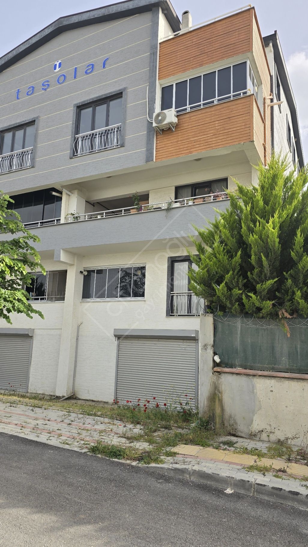 Kayapa'da satılık müstakil tadında bahçe katı daire