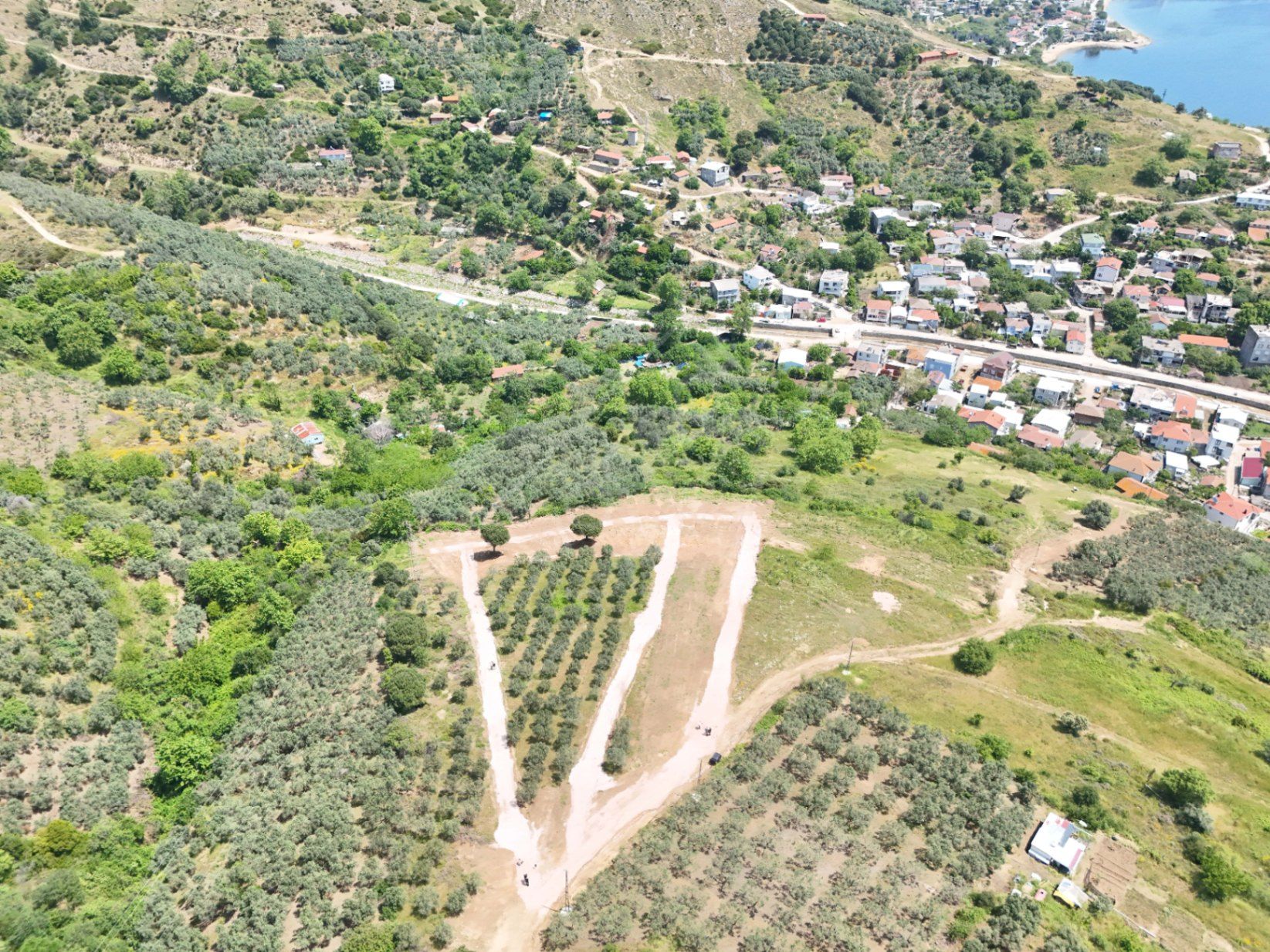 BALIKESİR ERDEK TATLISU SATILIK HOBİ BAHÇESİ 5