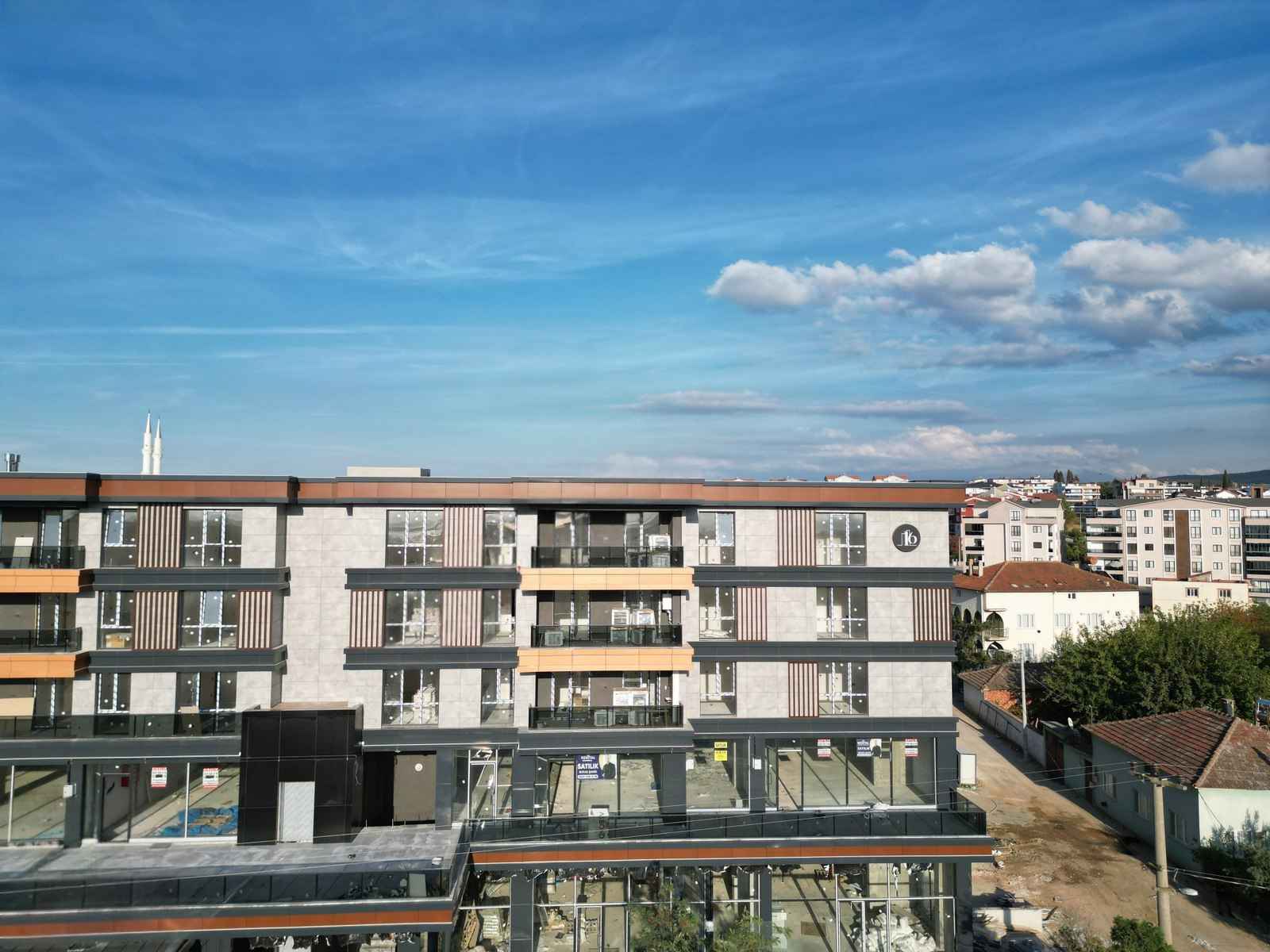 NİLÜFER AKÇALAR'IN MERKEZİNDE BELLA'DA DÜKKAN/OFİS 2
