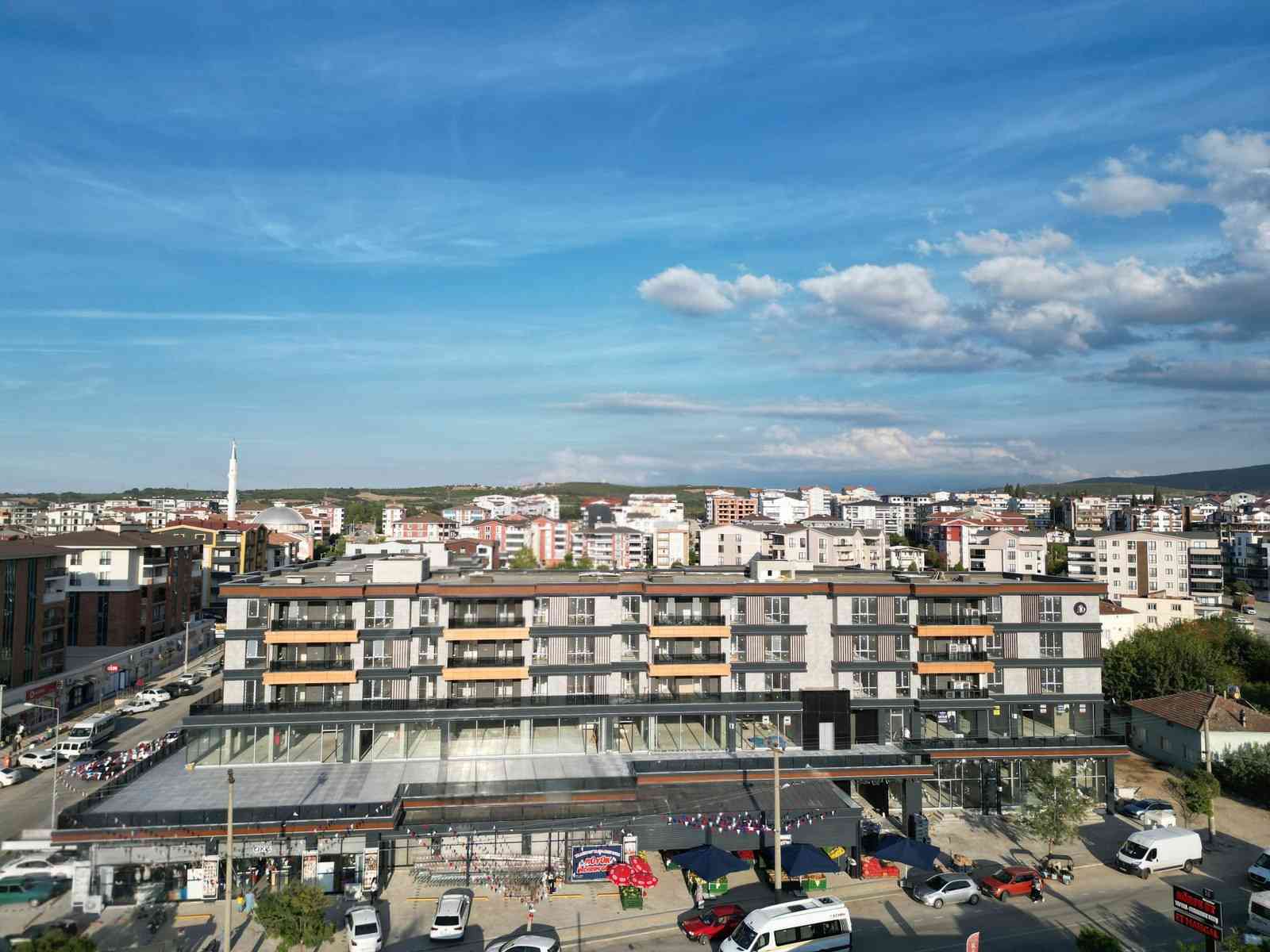 NİLÜFER AKÇALAR'IN MERKEZİNDE BELLA'DA DÜKKAN/OFİS 3